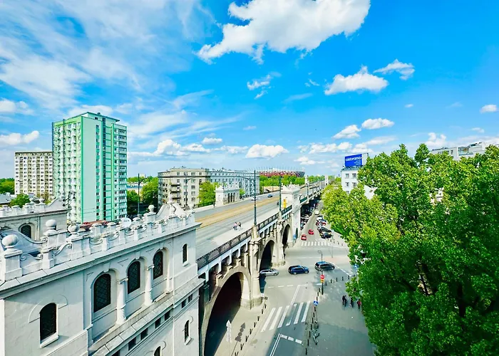 Westside Panorama Pgn Stadium Apartment