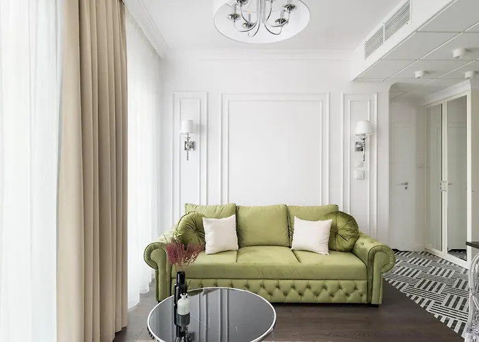 Bright Crystal Premium Apartment