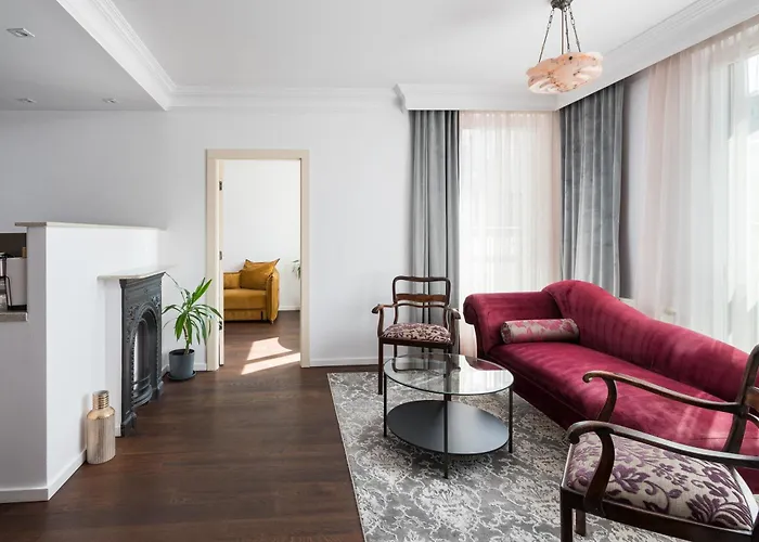 Wiktorska Standard Apartment
