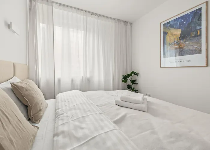 Rentplanet - Apartamenty Przy Palacu Kultury I Nauki
