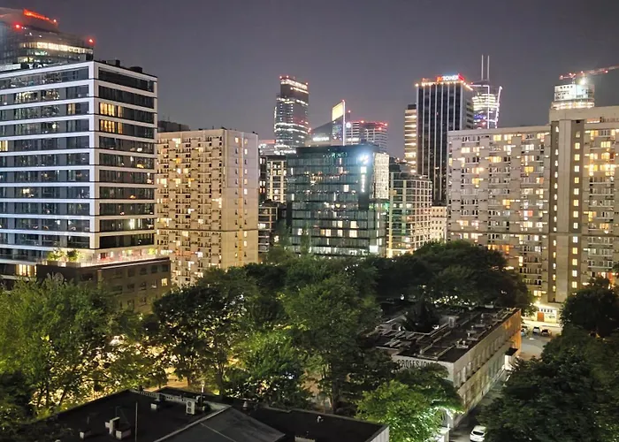 City Center Grzybowska, Next To Warsaw\'S Business District, Metro Onz & Westin Hotel By Warsawskyline Apartments