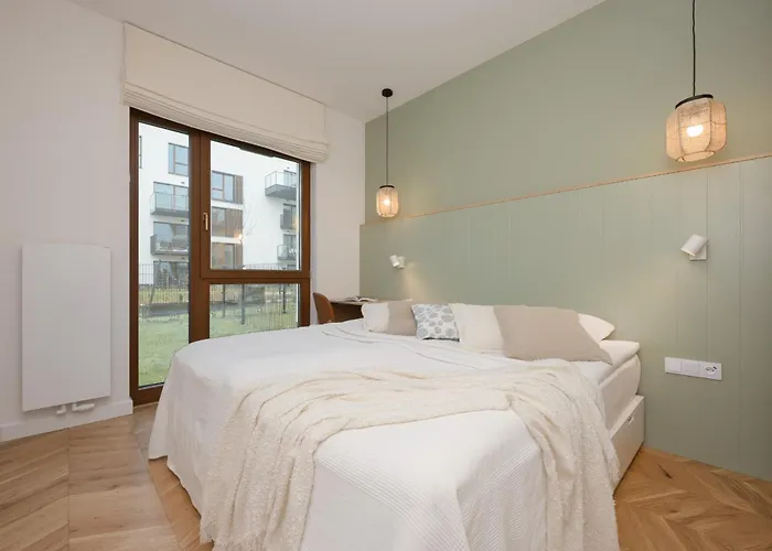 Wilanow Family Apartment With Parking & Gym By Renters Prestige