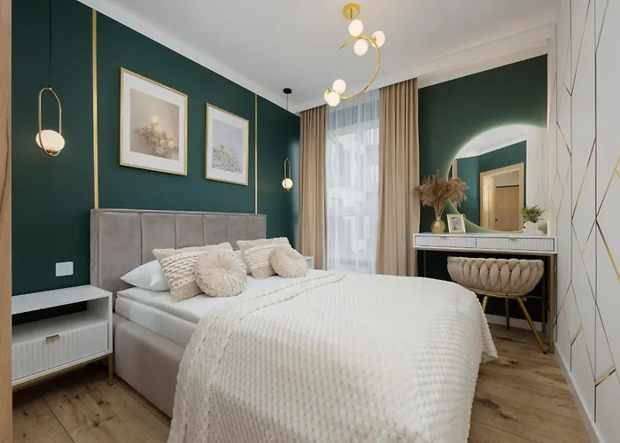 Herbu Oksza Elegant Apartment With Parking By Noclegi Renters