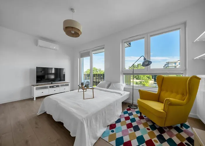 Warsaw Bialoleka Apartment - Balcony, Parking, Ac - By Rentujemy