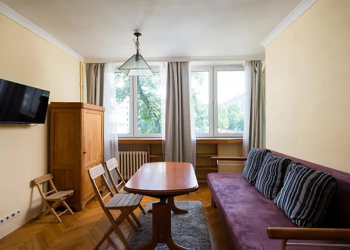 Saska Kepa Standard Apartment