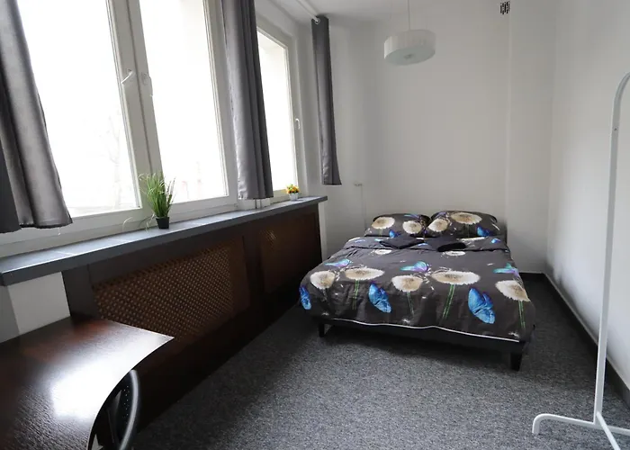 Fantastic Waw - J7 Room F