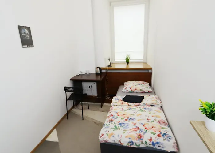 Fantastic Waw - C19 Room C