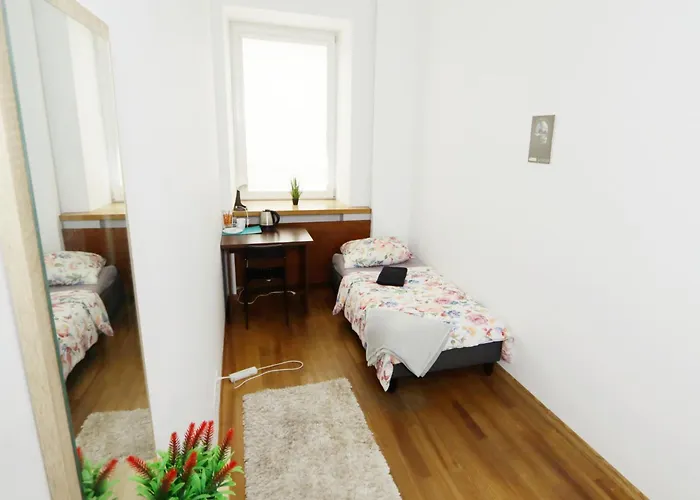 Fantastic Waw - C19 Room A