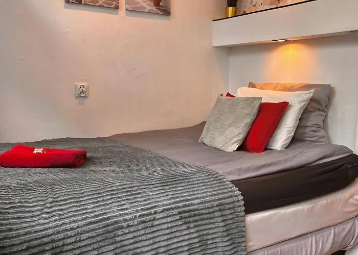 Petit 1 Bed Room Condo Warszawa Center