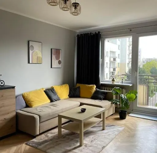 Four Bedroom Apartment Lachmana
