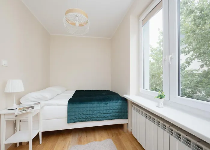 Apartment Near To Warsaw Old Town By Noclegi Renters