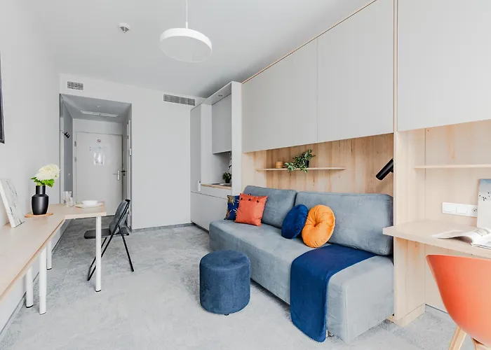 Superapart Wilanow Ministudio, Medicover, Swiatynia Opatrznosci