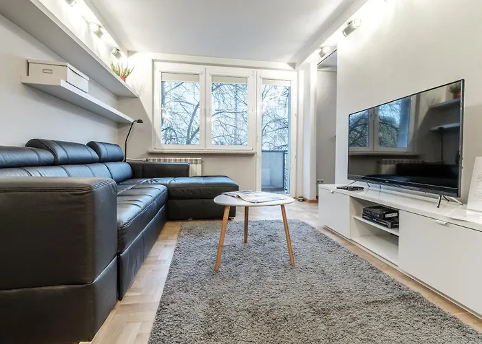 Warsaw Inside Solec III