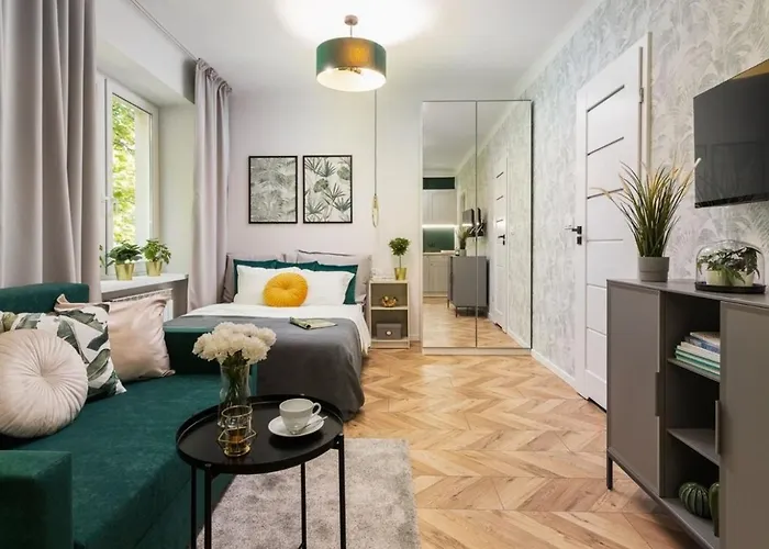Walnut Delight Apartment A Stare Miasto