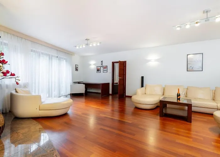 Royal Retreat Luxury Apartment Lazienki Park