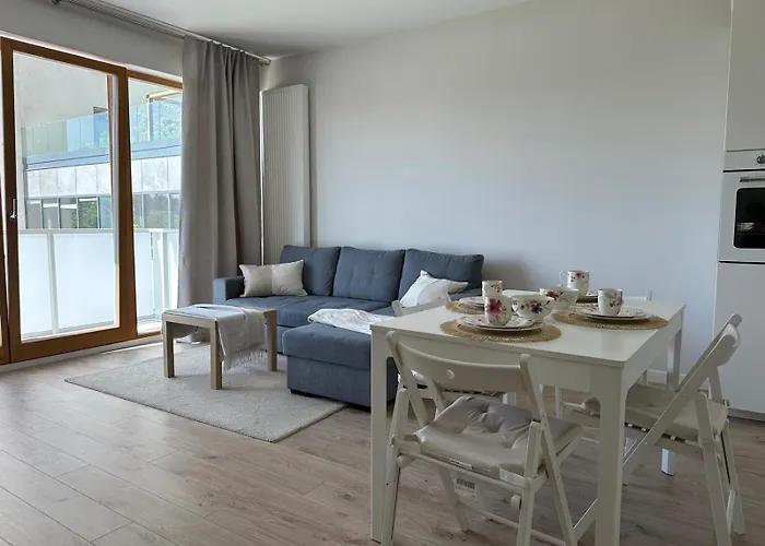 Superapart Dereniowa 60, Cozy Urban Retreat, Perfect Family Getaway