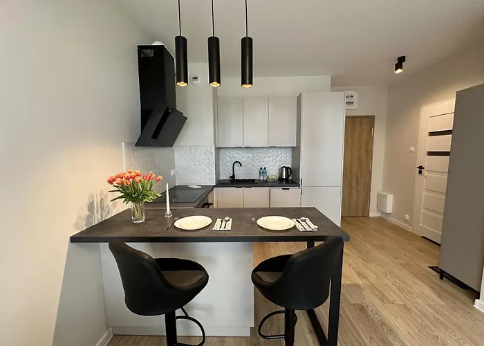 Apartament Nova Ochota, Tennis Court, Train & Bus Nearby