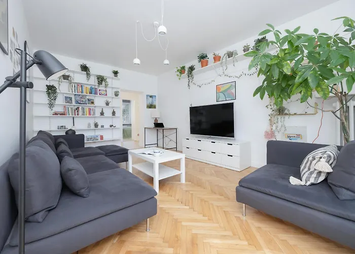 Bright Apartment In Saska Kepa Near Pge Narodowy By Noclegi Renters