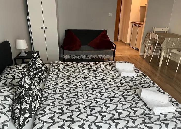 Studio Apartment