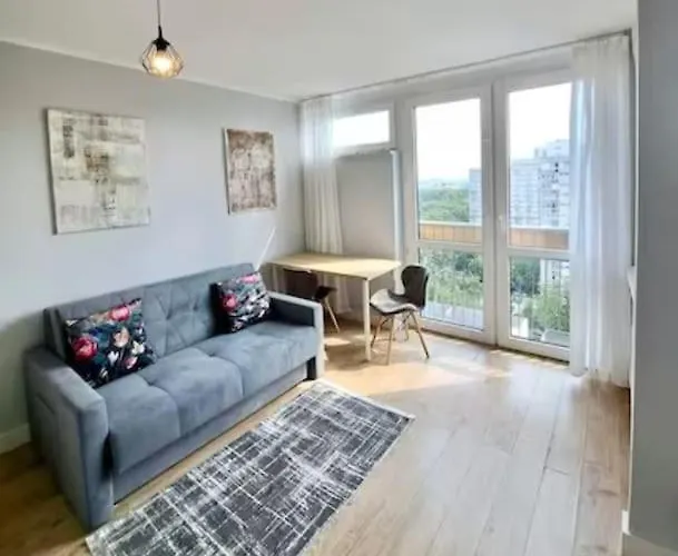 City Centre Top Floor Apartment