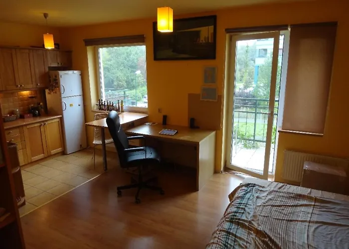 Metro Kabaty Apartment