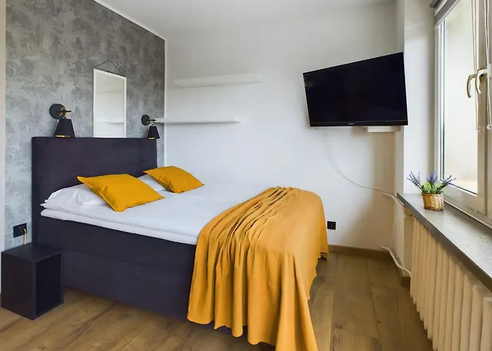 Bright Studio In Downtown Warsaw By Noclegi Renters