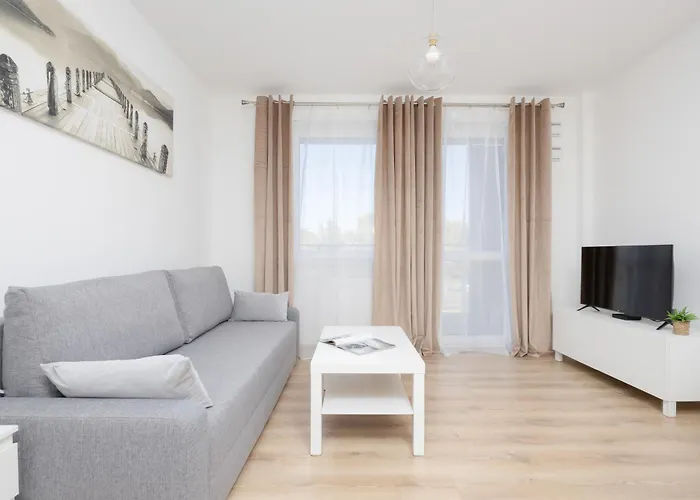 Air Conditioned Apartment In Warsaw With Parking, Desk And Balcony By Noclegi Renters