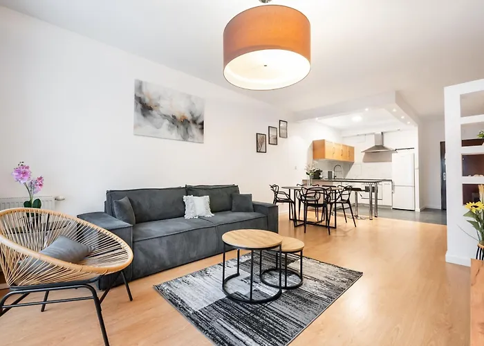 Wilanow Sarmacka Stylish Apartment