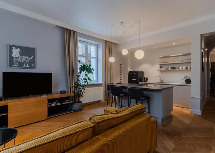 Warsaw Concierge Gagarina Garden