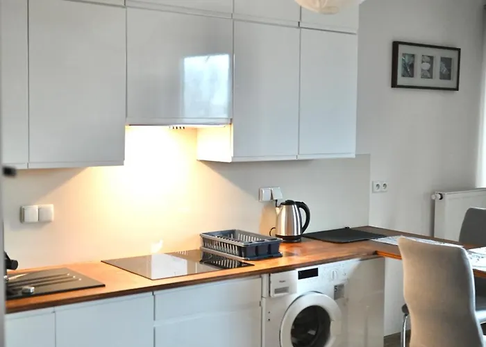 Apartments Przy Metro Kondratowicza,Targowek
