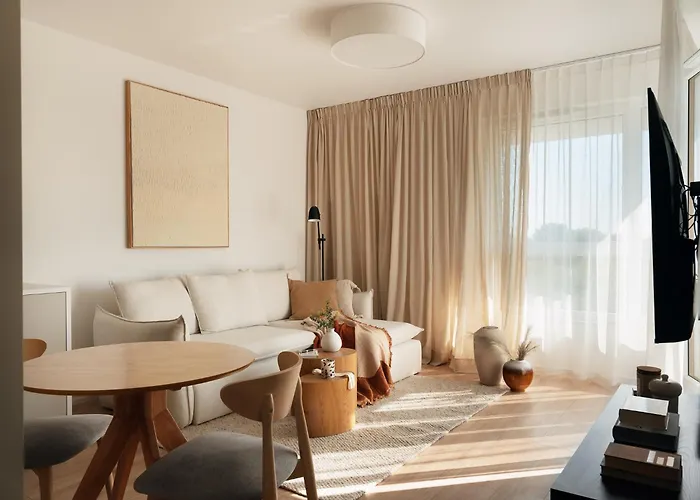 Cozy Apartment In Japandi Style With Parking Modlinska Zeran, Warsaw