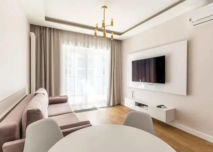 Urban Chic - Mennica Residence - One Bedroom Apartment -Citycenter&18