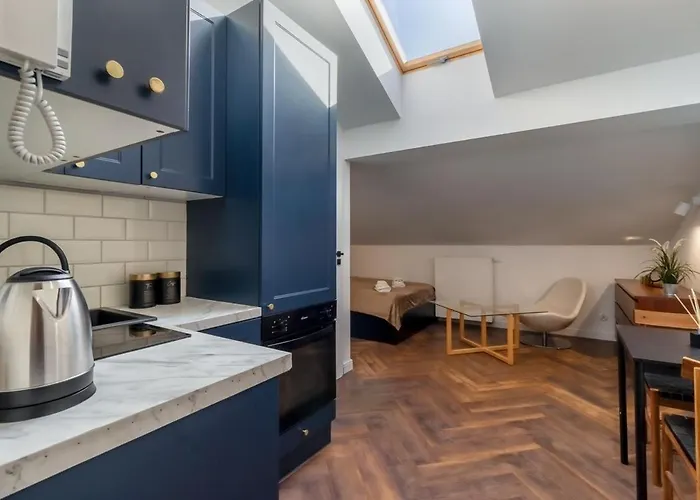 Close- Urban Chic - Praga Polnoc - Warsaw Stays&Marcinkowskiego 2