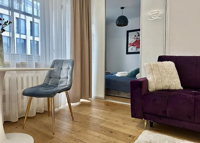 Chmielna 106 - Free Parking - Duzy Balkon