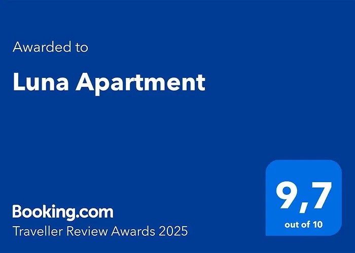 Luna Apartment