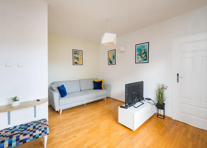 Metro Mlynow Pleasant Apartament