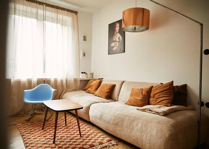 Czerska Warsaw Vintage Retreat