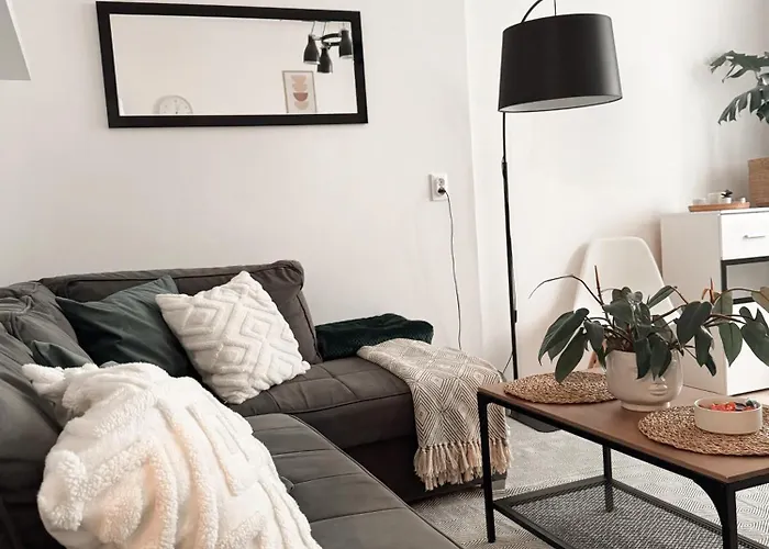 Cosy Stay Zielony Mokotow Narbutta Metro Pole Mokotowskie