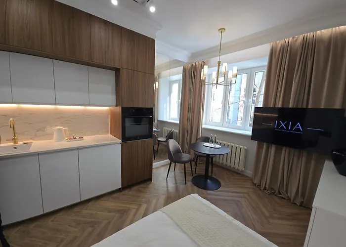 Ixia Central Warsaw Apartments