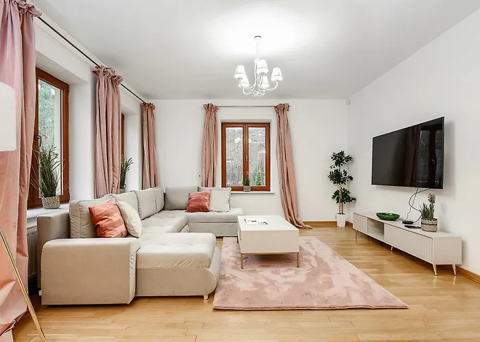 Lumina Villas In Warsaw