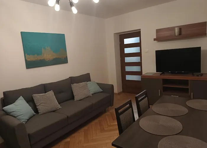 Nowogrodzka Central Apartment