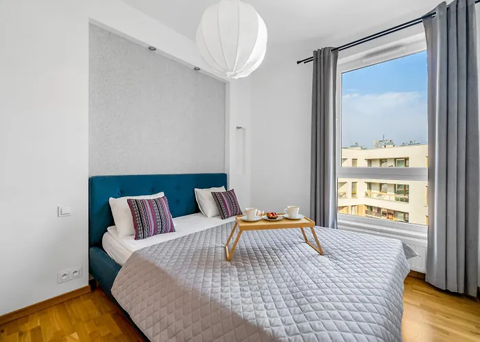 Wola Apartment - Parking And Balcony - By Rentujemy