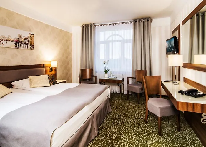 Hotel Lord - Warsaw Airport