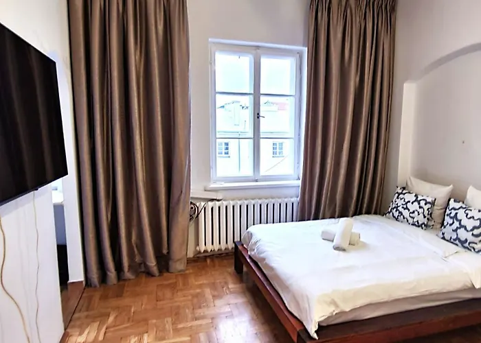 Art Dreams Apartament Chmielna 5
