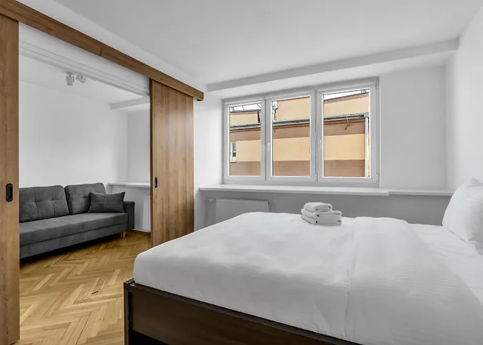 Wspolna City Centre Apartment