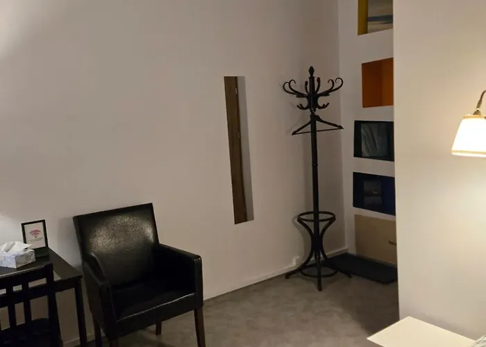 Pinto Guest Rooms
