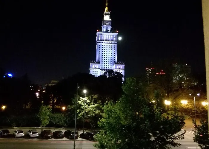 Warsaw View Premium Rooms For Rent