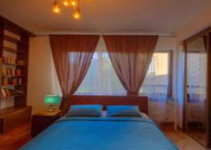 Rais Serviced Apartments Downtown