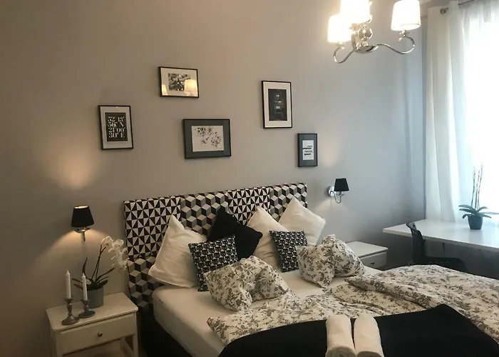 Stare Miasto Bednarska 10