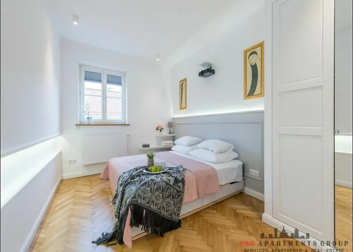 P&O Home Cinema Apartment Zakroczymska